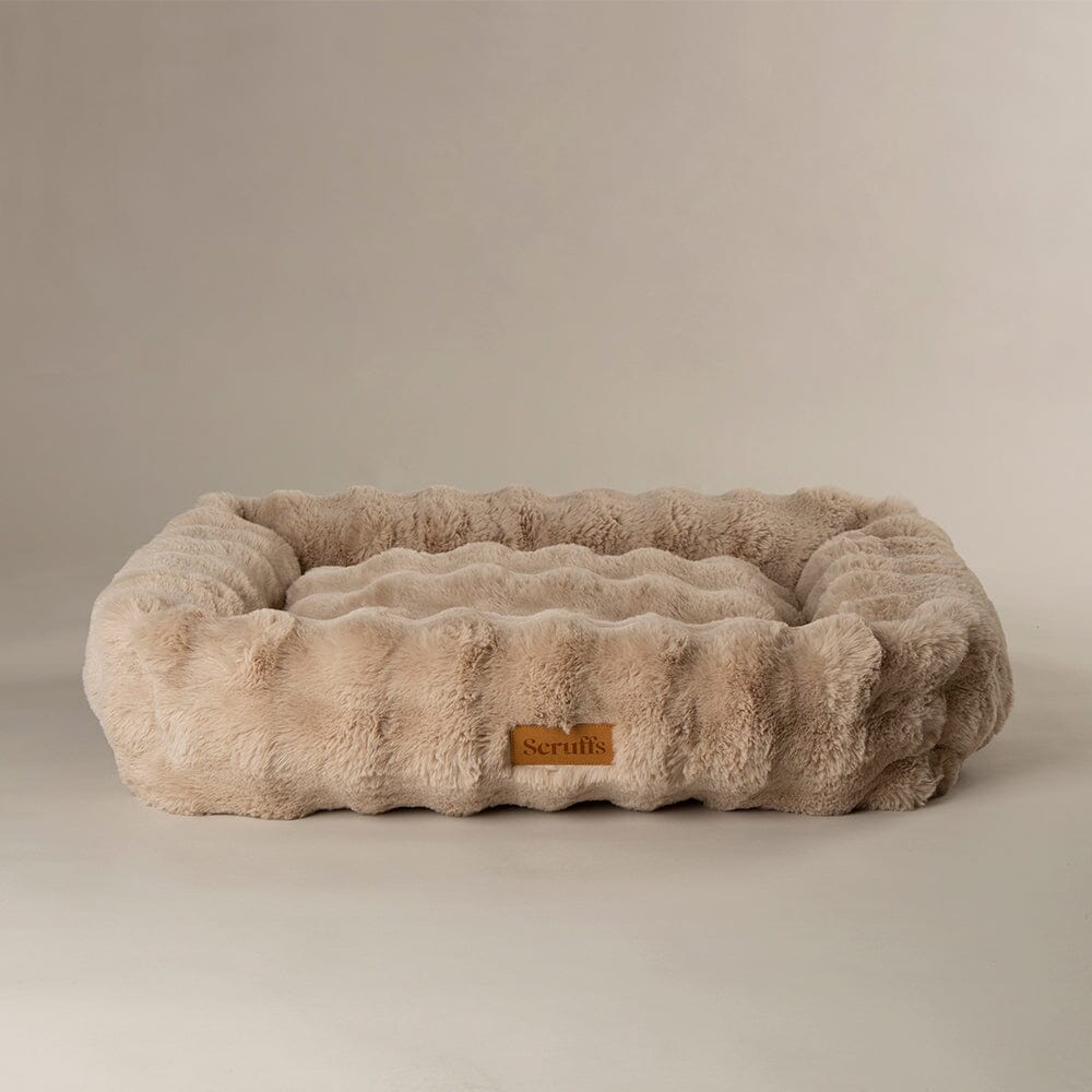 Scruffs Alpine Box Bed - Champagne — 24" x 20"